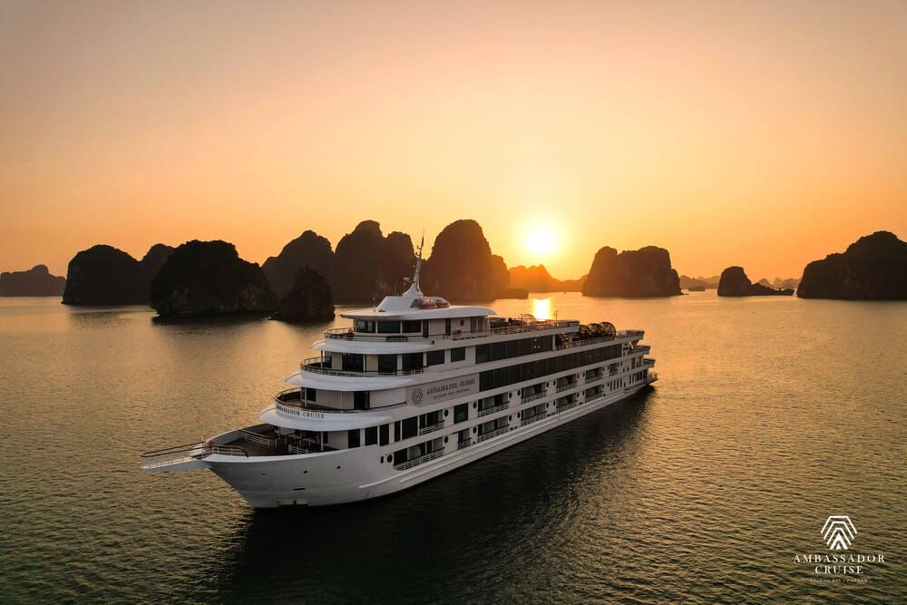ambassador-cruise-halong