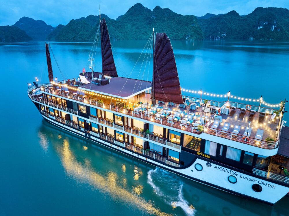 Amanda Luxury Cruise Lan Ha Bay