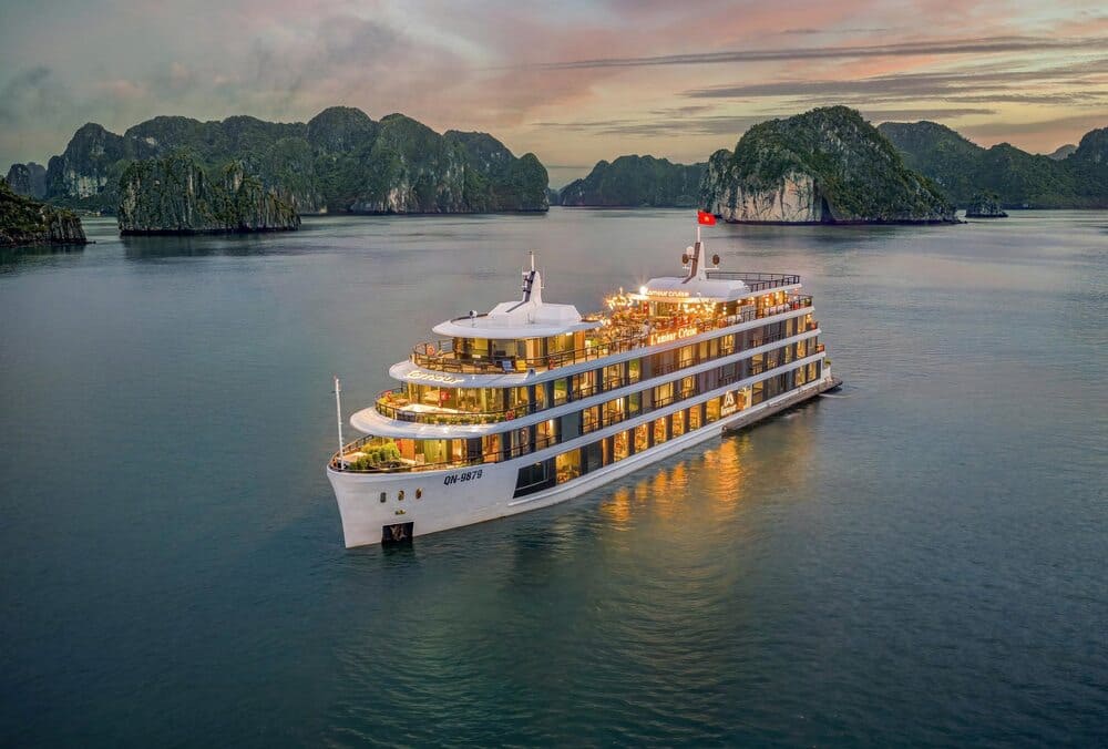 L’Amour Cruise Halong