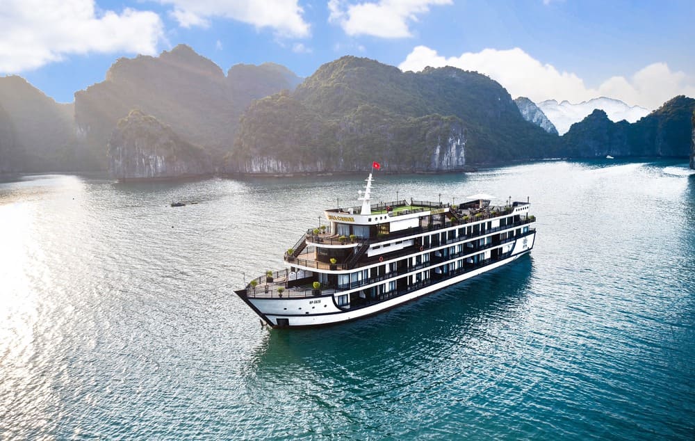 Rita Cruise Lan Ha Bay