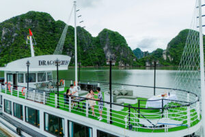 Dragon Cruise Halong