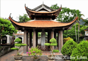 Khuôn viên chùa Nhất Trụ