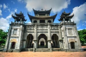 Nhà thờ đá Phát Diệm