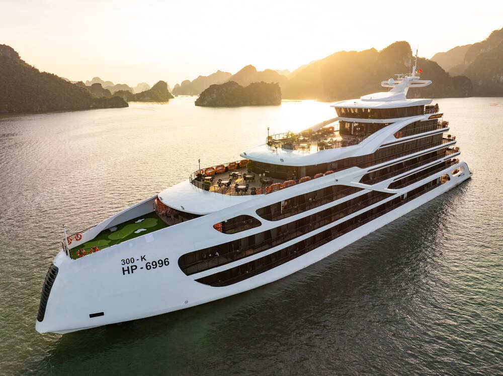 Diana Cruise Vịnh Lan Hạ